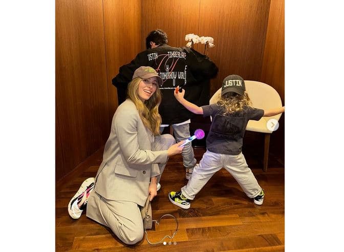 Fëmijët e Timberlake marrin pjesë në koncertin e tij, Biel poston me krenari foto të rralla!