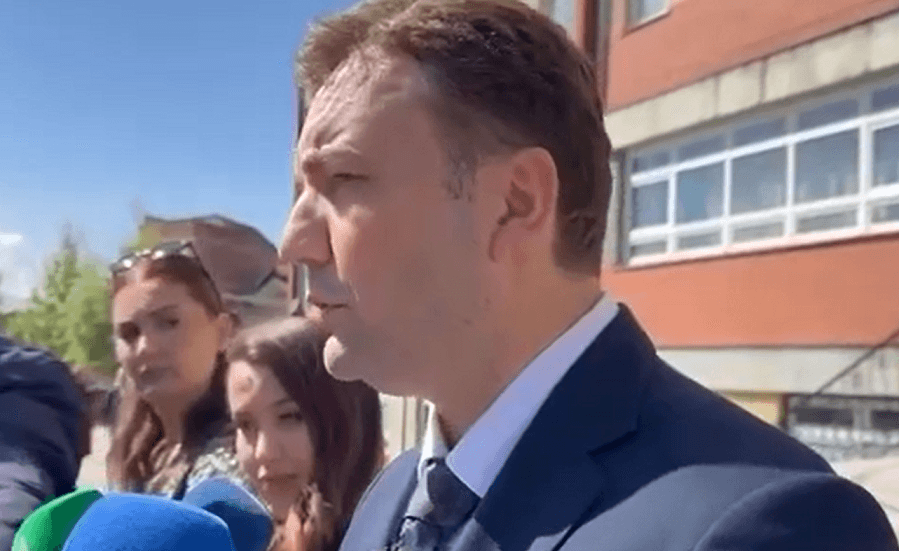 Zgjedhjet në Maqedoninë e Veriut, Osmani: Qytetarët kanë 2 opsione – integrim apo izolim (VIDEO)