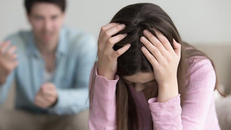 Katër raste të dhunës në familje për një ditë në Kosovë