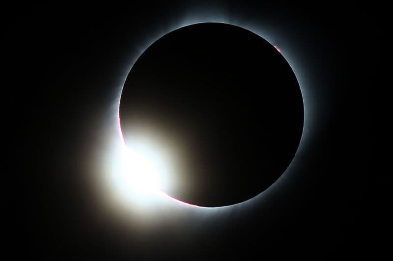 NASA do të lëshojë raketa për të studiuar atmosferën e sipërme gjatë eklipsit