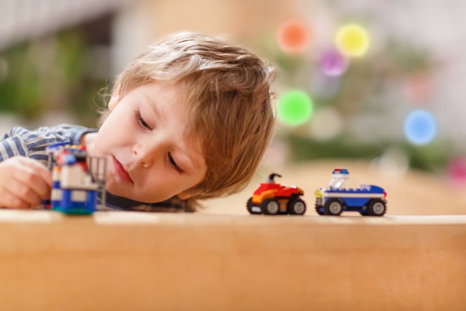 Shtohen të prekurit me autizëm në Shqipëri, prindërit kërkojnë mbështetje nga shteti