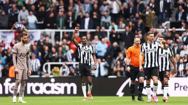Newcastle me fitore komode ndaj Tottenhamit 