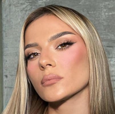 Nita Latifi në lidhje dashurie, këtë e konfirmon me video nga shtrati