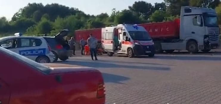 Aksident në Thumanë, vdes një 60-vjeçar