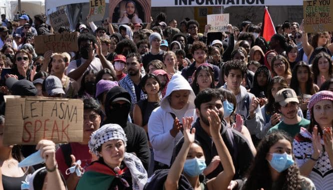 Protesta pro-Palestinës: Policia arreston 72 persona, përfshirë 15 studentë