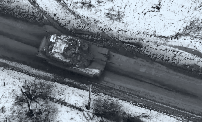 Ukraina tërheq nga vijat e frontit tanket amerikane “Abrams”