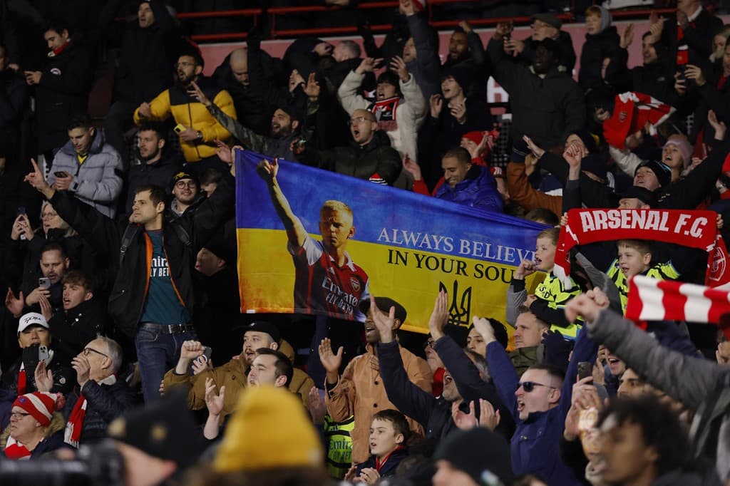 Ylli i Arsenalit do t'i përgjigjej thirrjes për të luftuar në Ukrainë