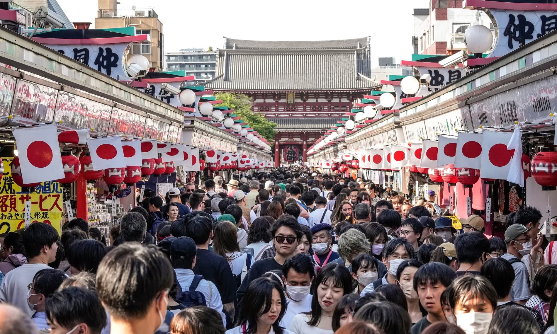 Studim: Pas 500 vjetësh, çdo japonez do ta ketë mbiemrin Sato