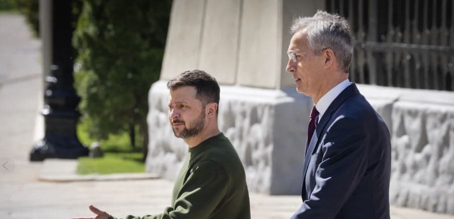 Shefi i NATO-s kritikon vendet e Aleancës: Nuk keni reaguar me kohë për ta ndihmuar Ukrainën kundër Rusisë