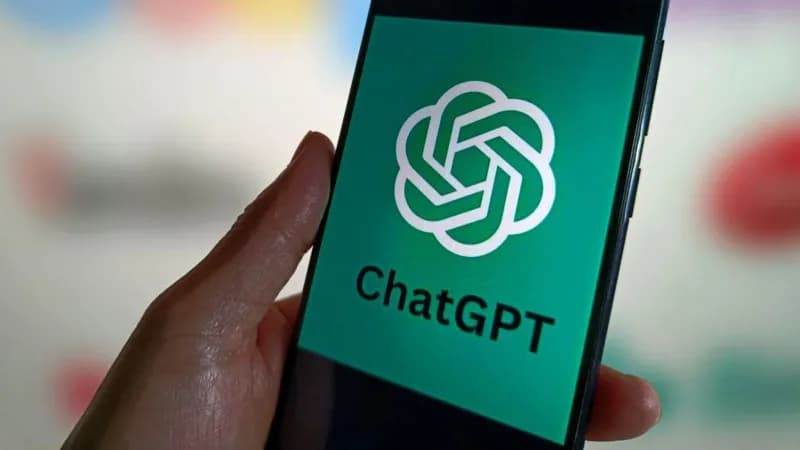 Studimi: Inteligjenca artificiale e CHatGPT, shumë e reklamuar por pak e përdorur