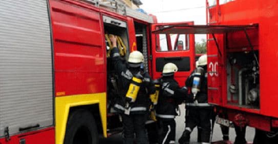 Makinat bllokojnë rrugët e Tetovës, në hall zjarrfikësit dhe ndihma e shpejtë