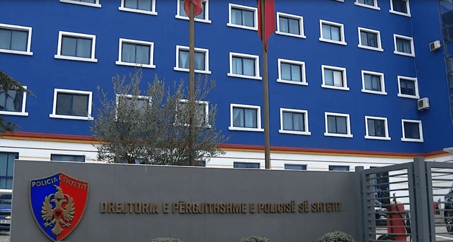 Arrestohet një 21-vjeçar në Tiranë, dyshohet se përplasi për vdekje një këmbësor