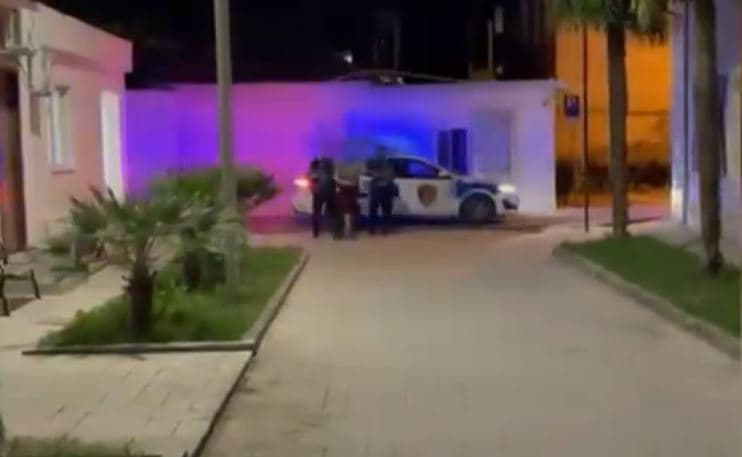Kosovari cak i hajnave në Vlorë, arrestohet një burrë
