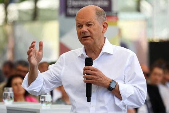 Scholz i Gjermanisë e përsërit qëndrimin për mospërdorim të armëve gjermane brenda Rusisë