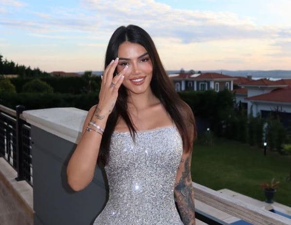 Morena Taraku zbulon se është në lidhje