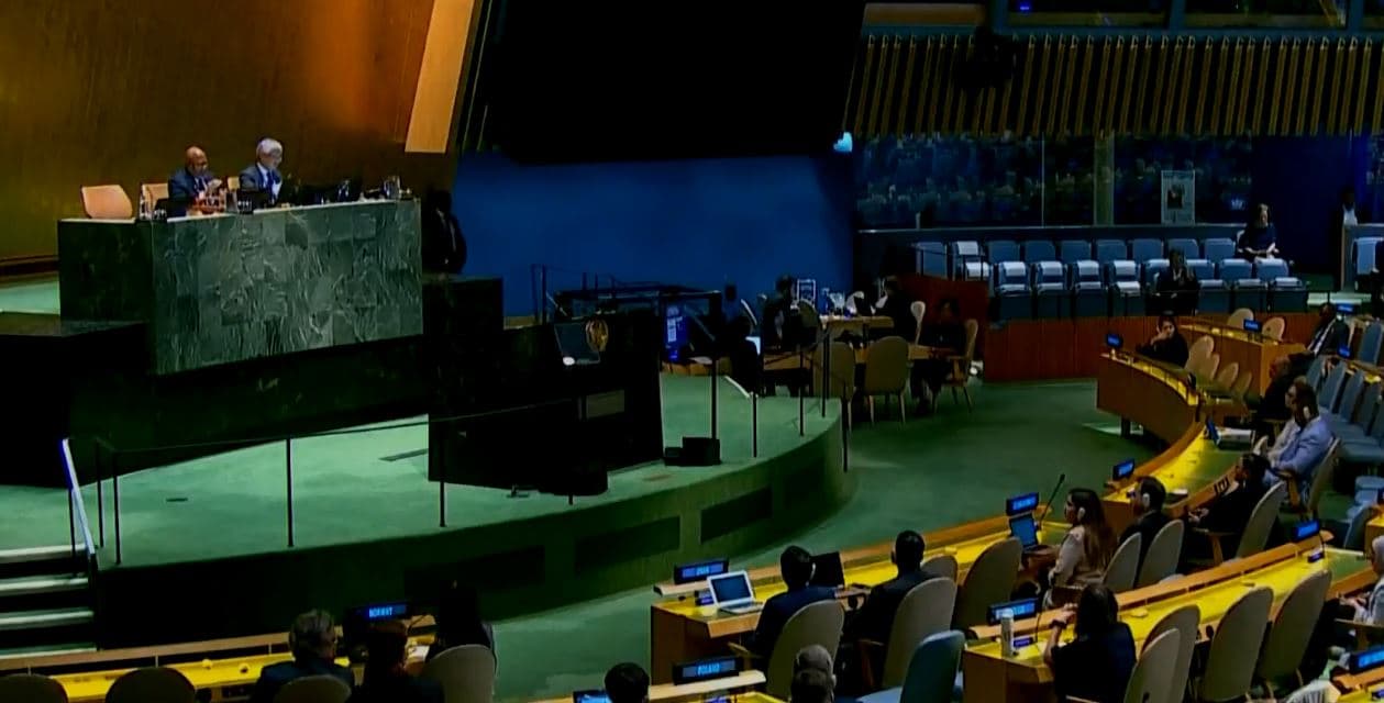Nis mbledhja e OKB-së për votimin e Rezolutës për Srebrenicën