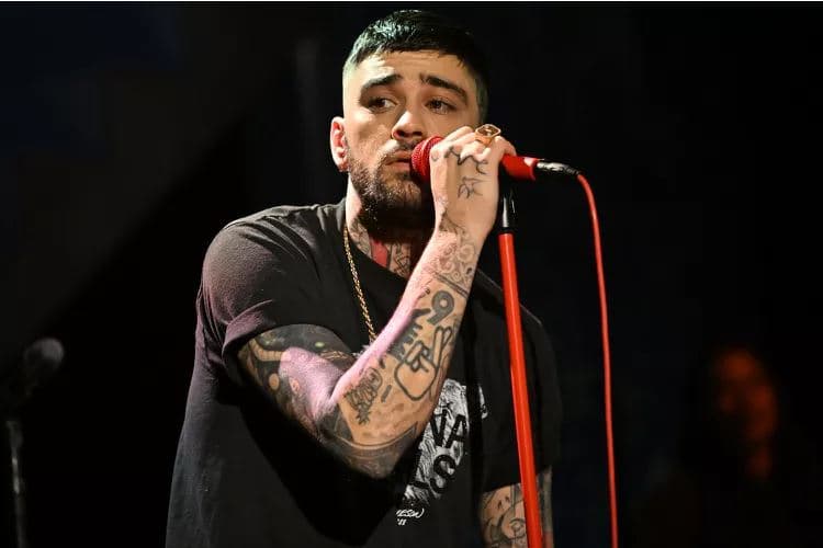 Zayn Malik e mban koncertin e tij të parë solo