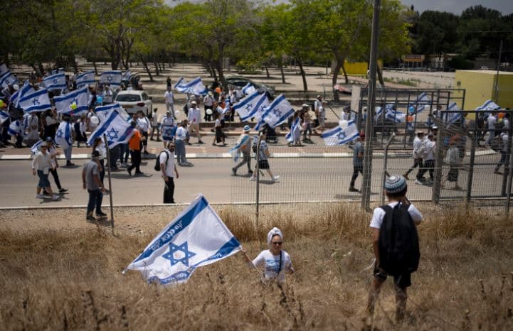 Izraelitët tubohen dhe bëjnë thirrje për ndërtimin e vendbanimeve në Gaza