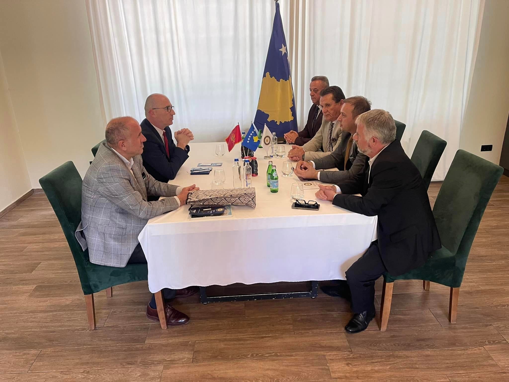 Kosova e Mali i Zi synojnë forcimin e bashkëpunimit ekonomik