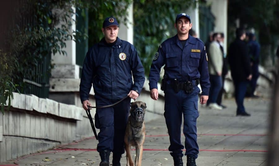 Vranë shqiptarin në Athinë më 2008, arrestohen dy persona