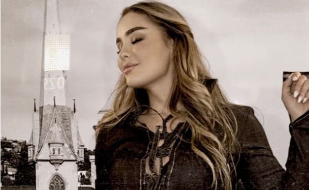 Xhensila Myrtezaj shfaqet provokuese në fotografitë e fundit në Instagram