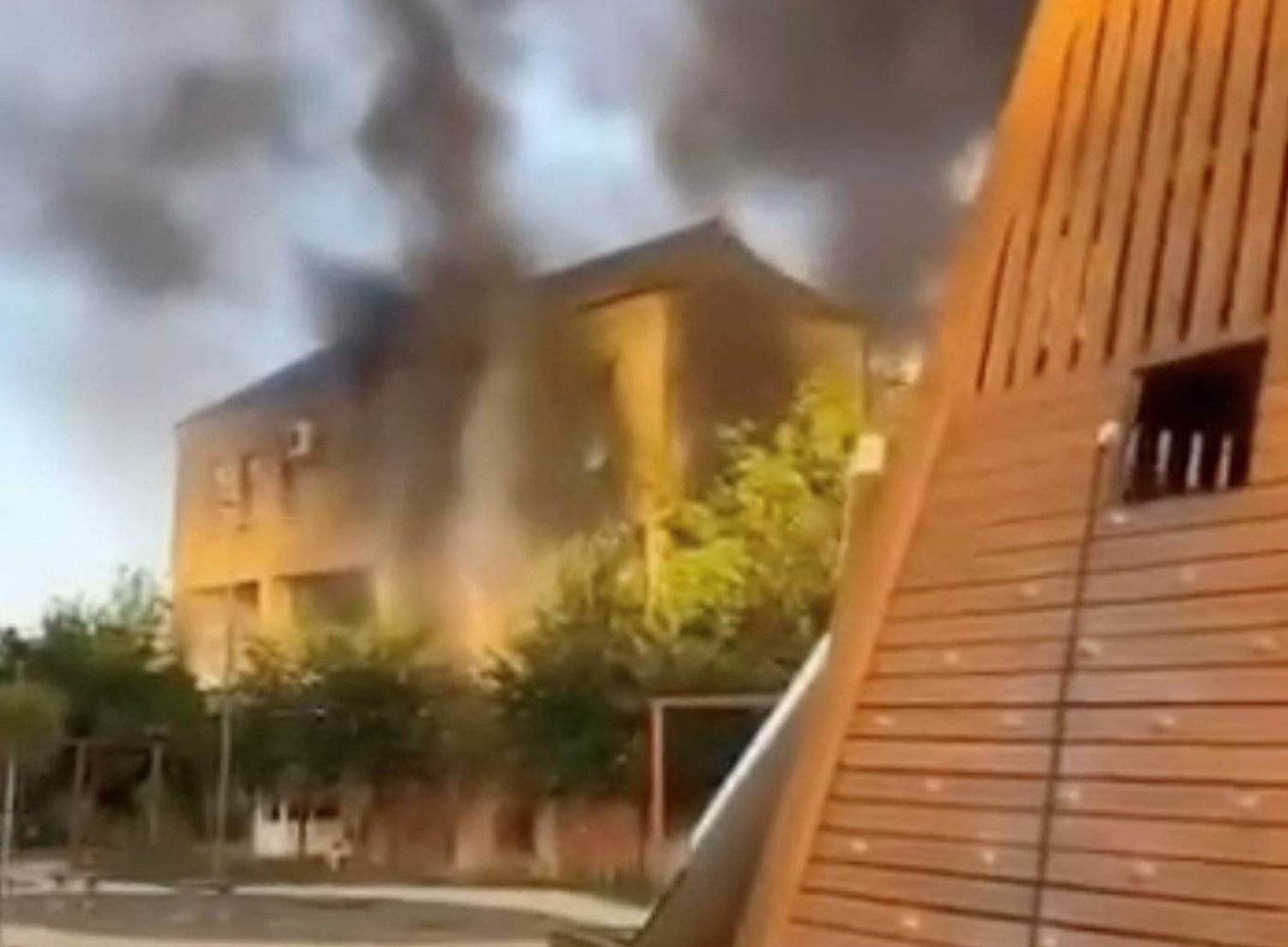 Dagestani i Rusisë në zi pas sulmit të armatosur që la 15 policë të vdekur