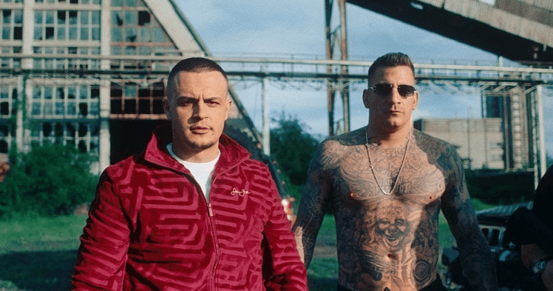 Don Xhoni publikon bashkëpunimin e ri (VIDEO)