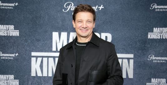 Jeremy Renner i rikthehet aktrimit pas aksidentit