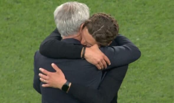 U panë të përqafuar, çka i tha Mourinho trajnerit të Dortmundit pas humbjes?