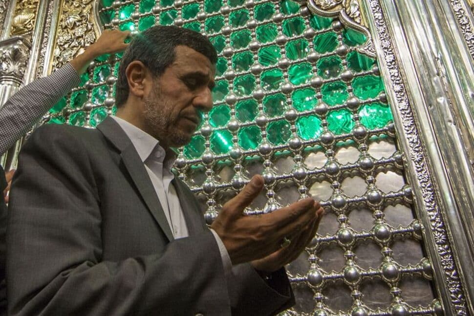 Ish-presidenti i Iranit Ahmadinejad do të kandidojë në zgjedhjet presidenciale