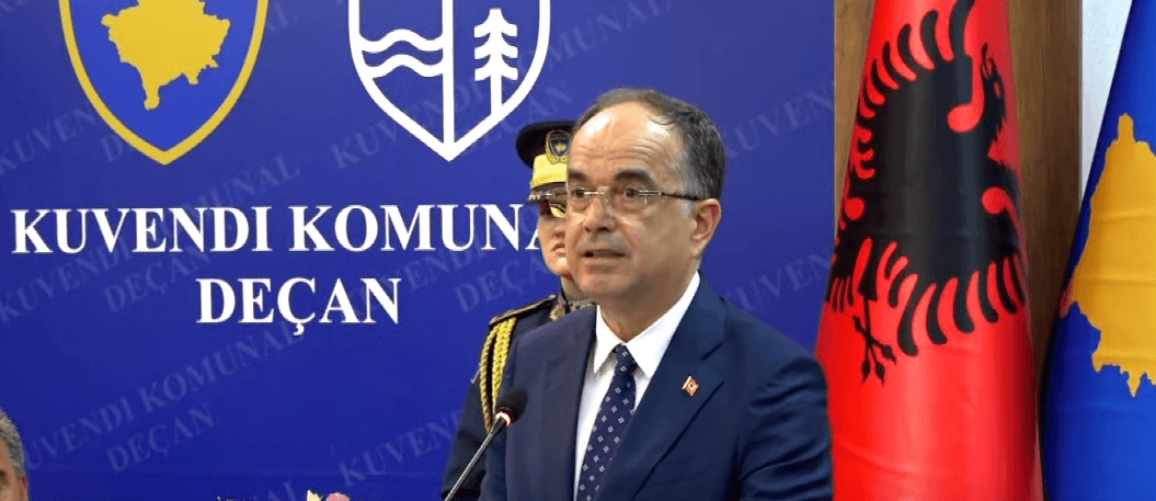 Begaj me urim të përzemërt në 17-vjetorin e Pavarësisë së Kosovës