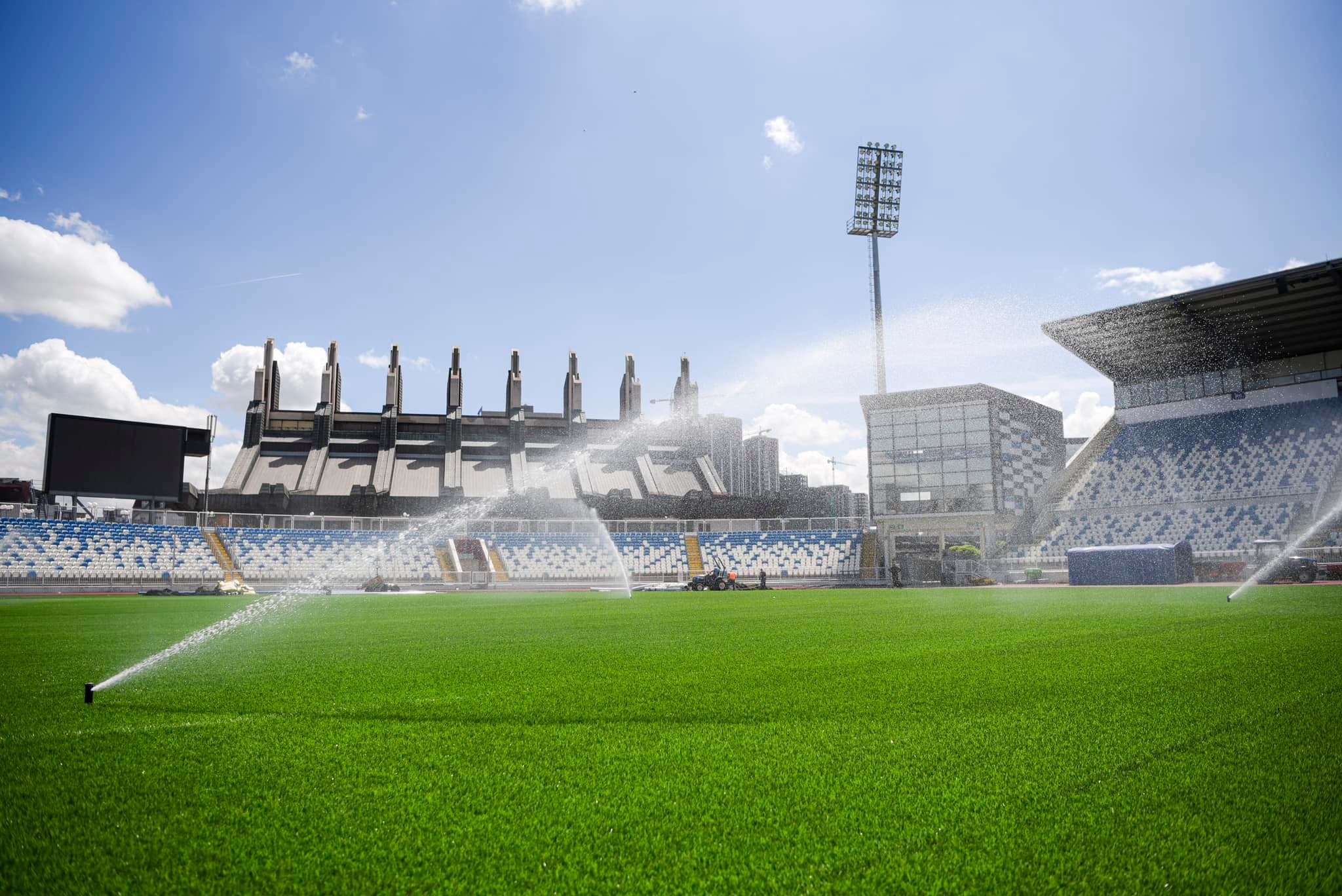 Çeku: Punimet në stadiumin “Fadil Vokrri” drejt përfundimit (FOTO)