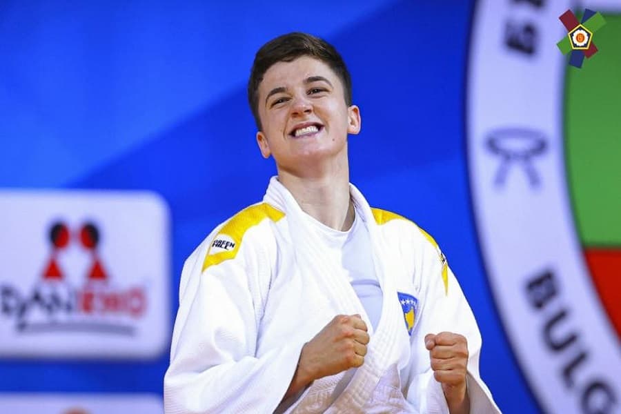 Laura Fazliu kalon në çerekfinale në Linz Grand Prix