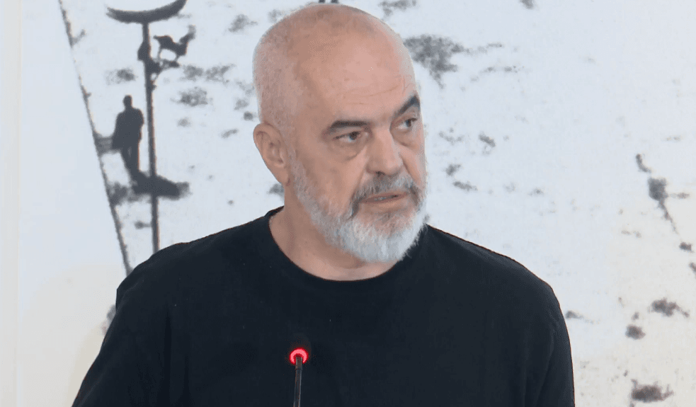 Kryhet një operacion kompleks me sukses në Shqipëri, Rama përgëzon doktorët