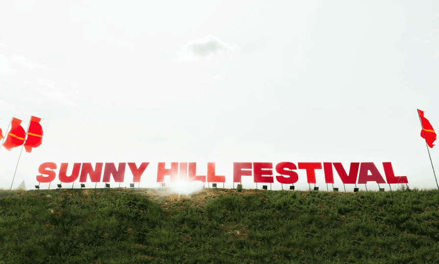 Sonte nata e dytë e festivalit "Sunny Hill" (VIDEO)