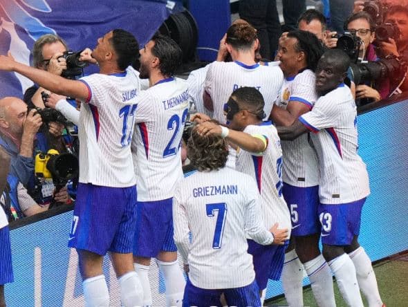 Franca është në çerekfinale të "EURO 2024"