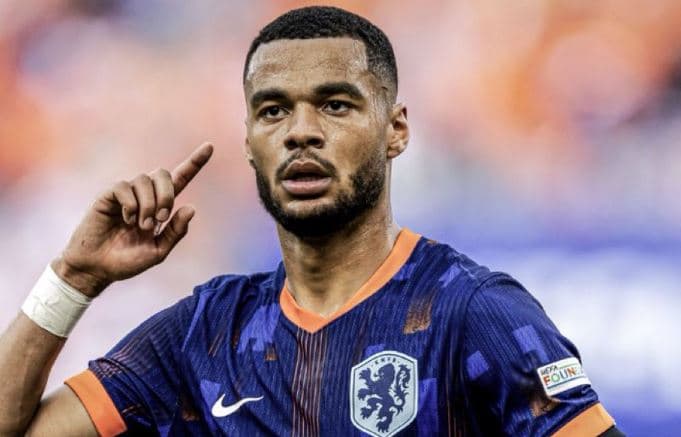 Holanda me epërsi të hershme ndaj Rumanisë