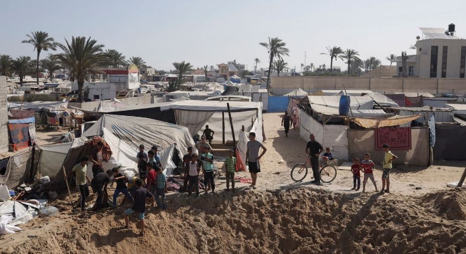Izraeli urdhëron evakuimin masiv të palestinezëve nga një pjesë e Khan Younis në Gaza