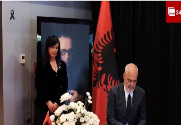 Rama bën homazhe dhe i kryen nderimet e fundit për Ismail Kadarenë