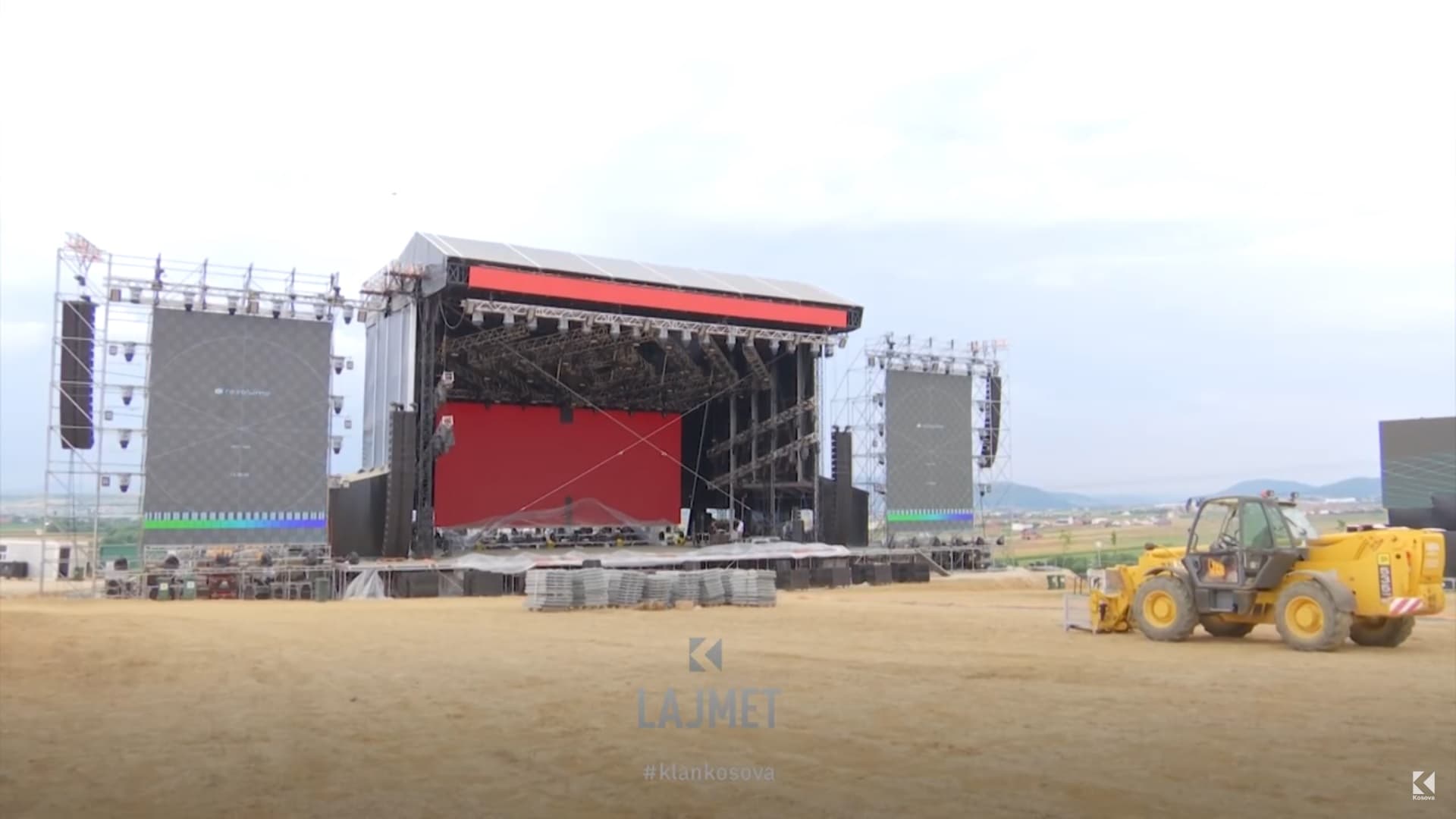 VIP “stage” në Sunny Hill nga Artmotion, Comodita e Prince Caffe (VIDEO)
