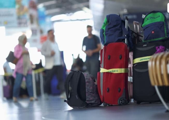 Aktivistët e klimës shkelin sigurinë në katër aeroporte gjermane