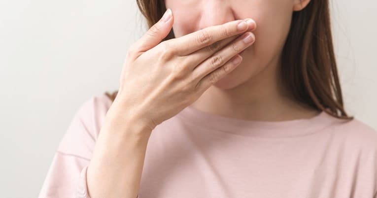 Ky ndryshim i çuditshëm është një shenjë e papritur e diabetit, paralajmërojnë mjekët