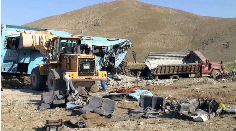 Përplasja e autobusit në Iran lë të vdekur 28 ​​pelegrinë pakistanezë