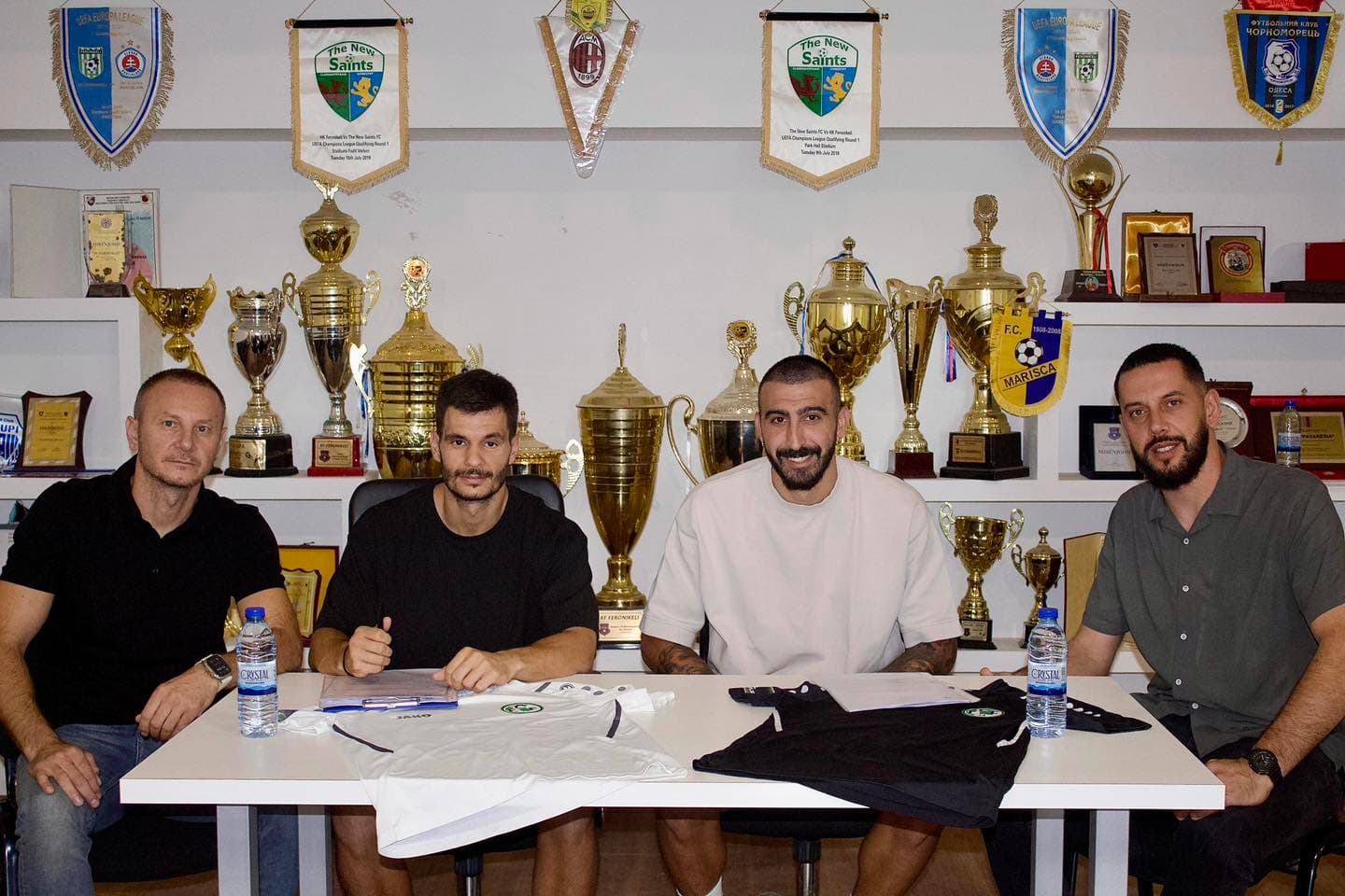 Ferronikeli godet me dy transferime në këtë afat kalimtar