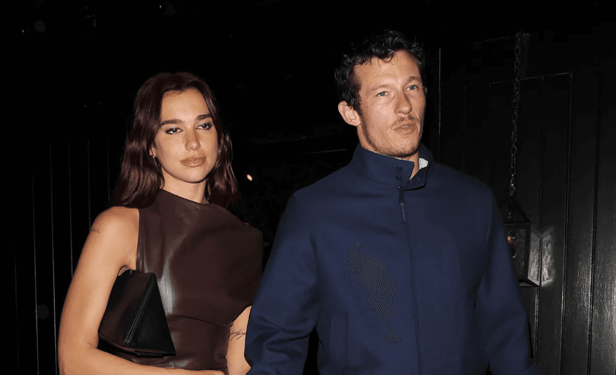 Dua Lipa e konfirmon se s’është ndarë nga Callum Turner