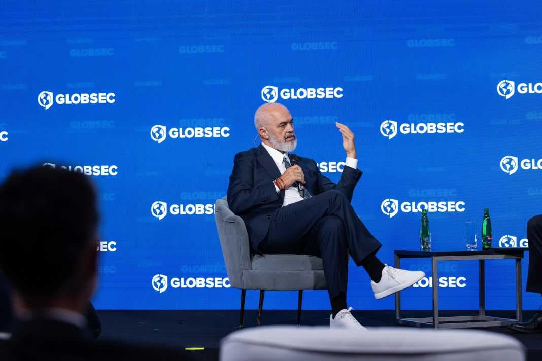 Rama: Kosova dhe Serbia ta tejkalojnë konfliktin për të mos lejuar Rusinë në rajon