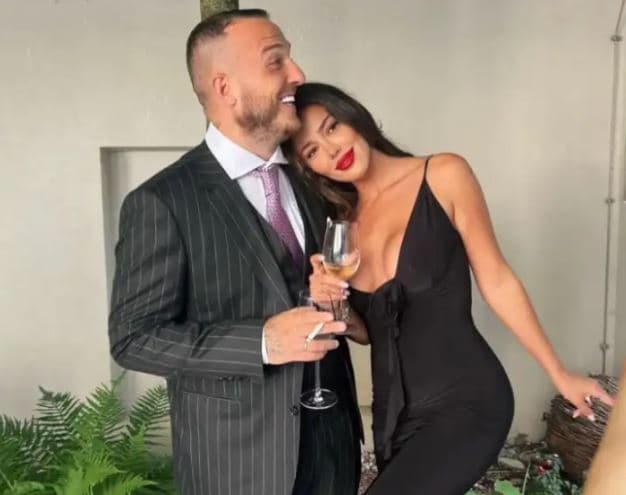 Lotina reagon ashpër ndaj spekulimeve për shtatzëni: Mos më përdorni për klikime!