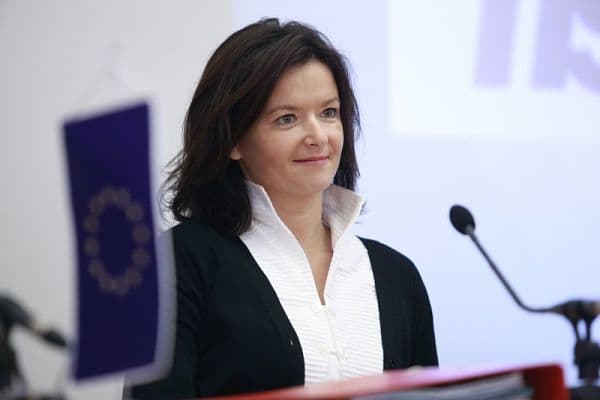 Pse duhet ta durojmë fyerjen e Tanja Fajon