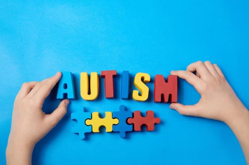 Inteligjenca Artificiale ndihmon në zbulimin e hershëm të autizmit te fëmijët