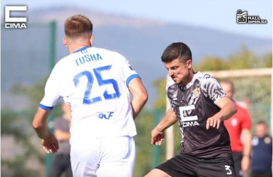 Intelektualët u japin shkollë Xhebrailave